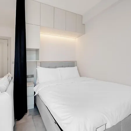 Cozy Flat Near Marmaray And Coast In Kadikoy