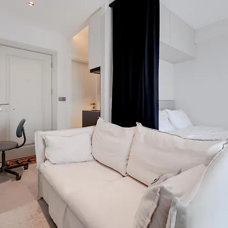 Cozy Flat Near Marmaray And Coast In Kadikoy *